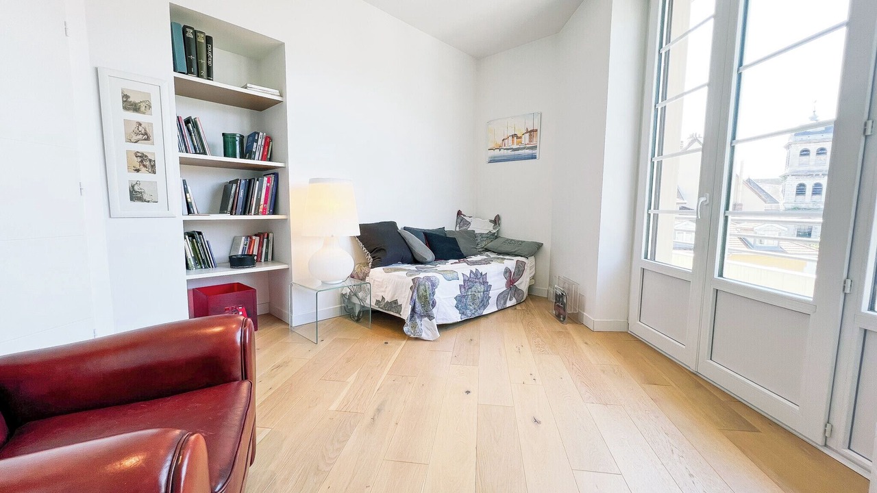 Photo of Livingroom in Grenoble City Centre