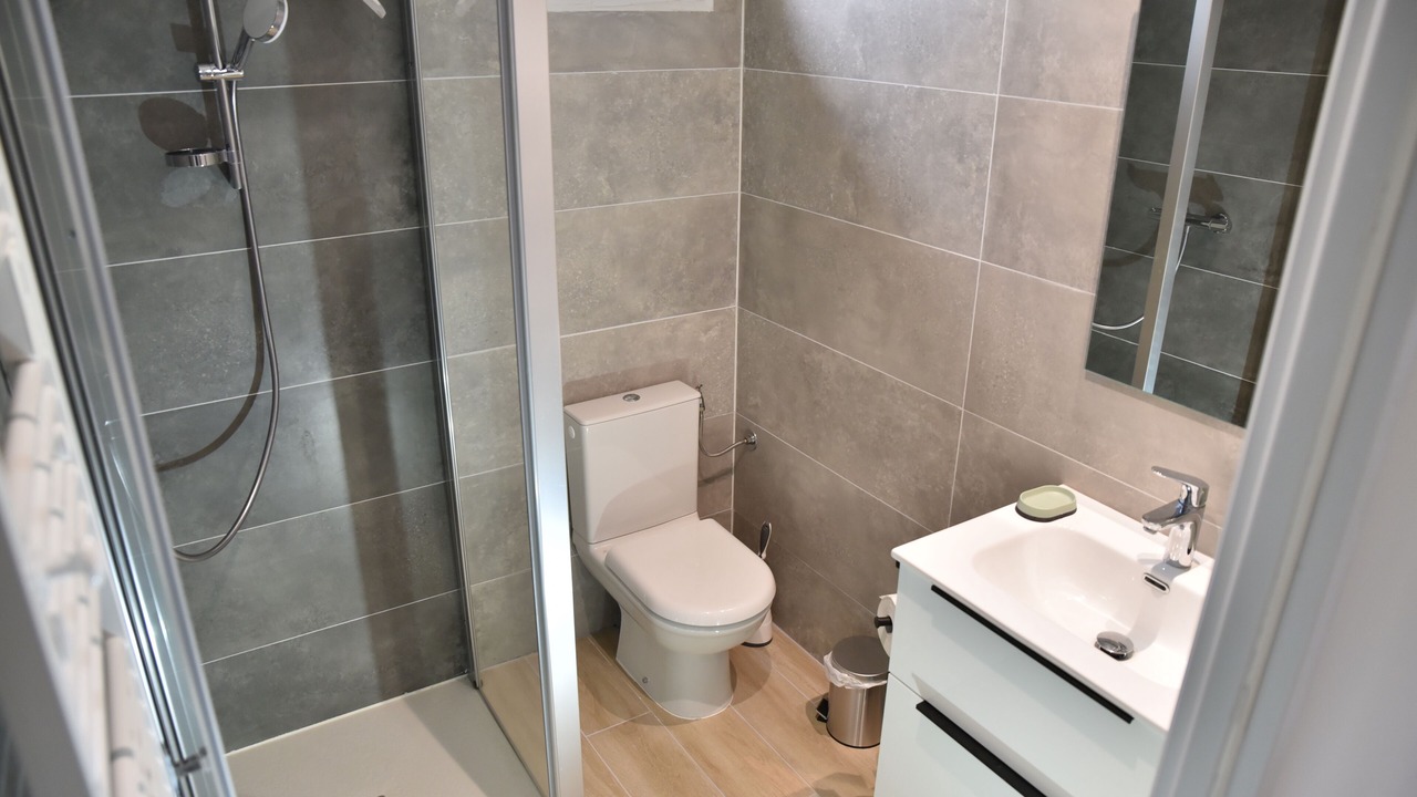 Photo of Bathroom in La Chapelle-aux-Saints