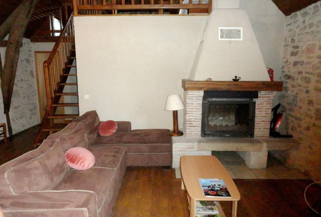 Photo of Livingroom in Rueyres