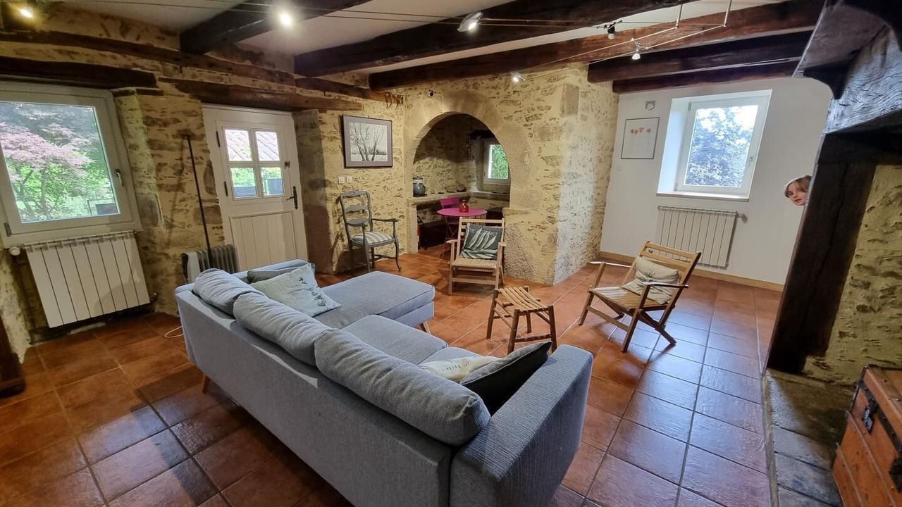 Photo of Livingroom in Saint-Cirgues