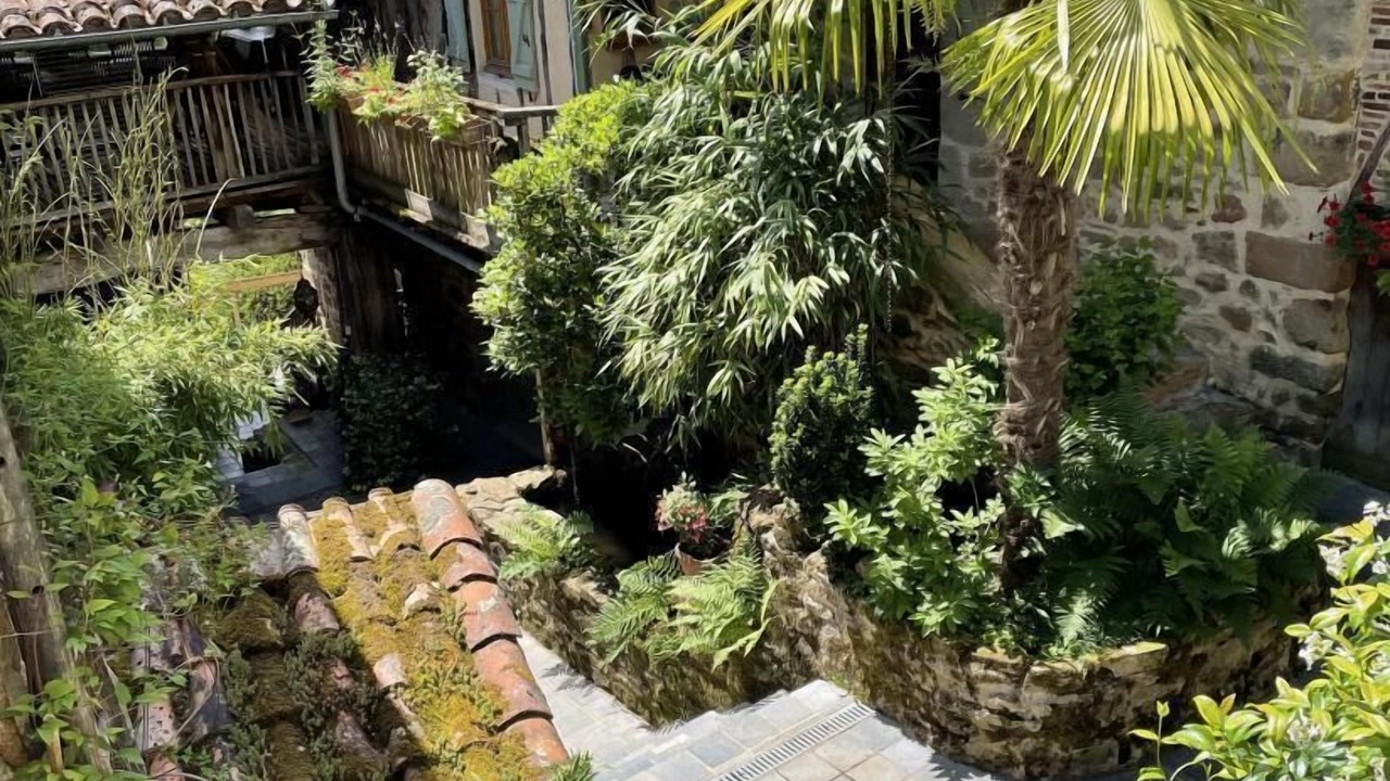 Photo of Outdoor in Felzins