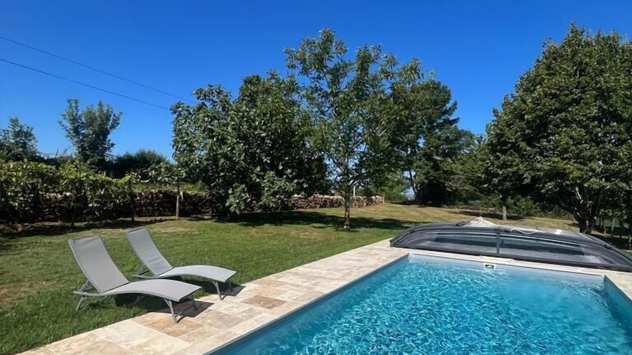 Photo of Outdoor in Miers