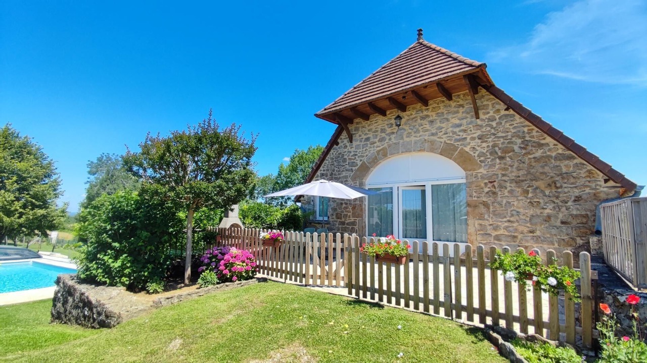 Photo of Outdoor in Miers