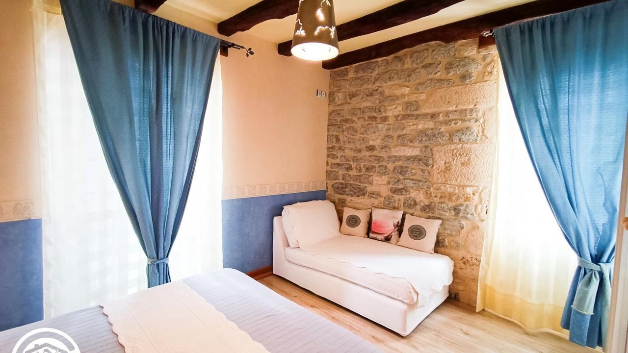 Photo of Bedroom in Gintrac