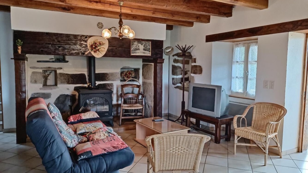Photo of Livingroom in Sabadel-Latronquiere