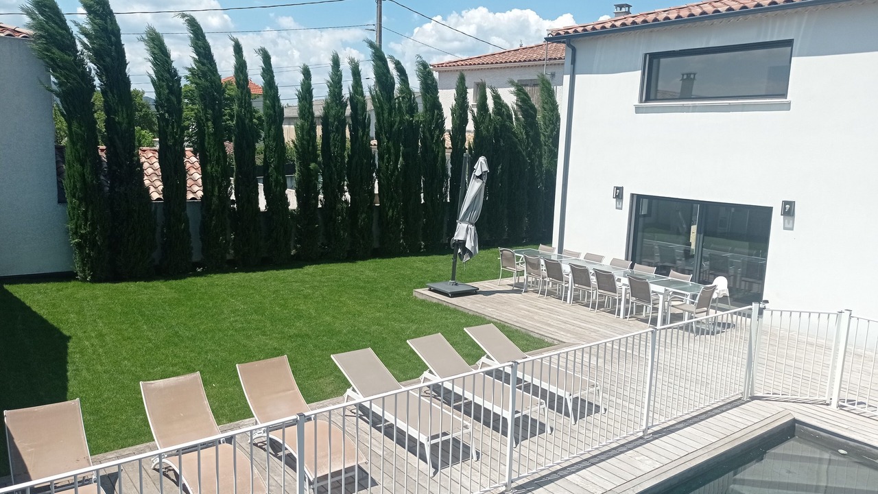 Photo of Outdoor in Ales