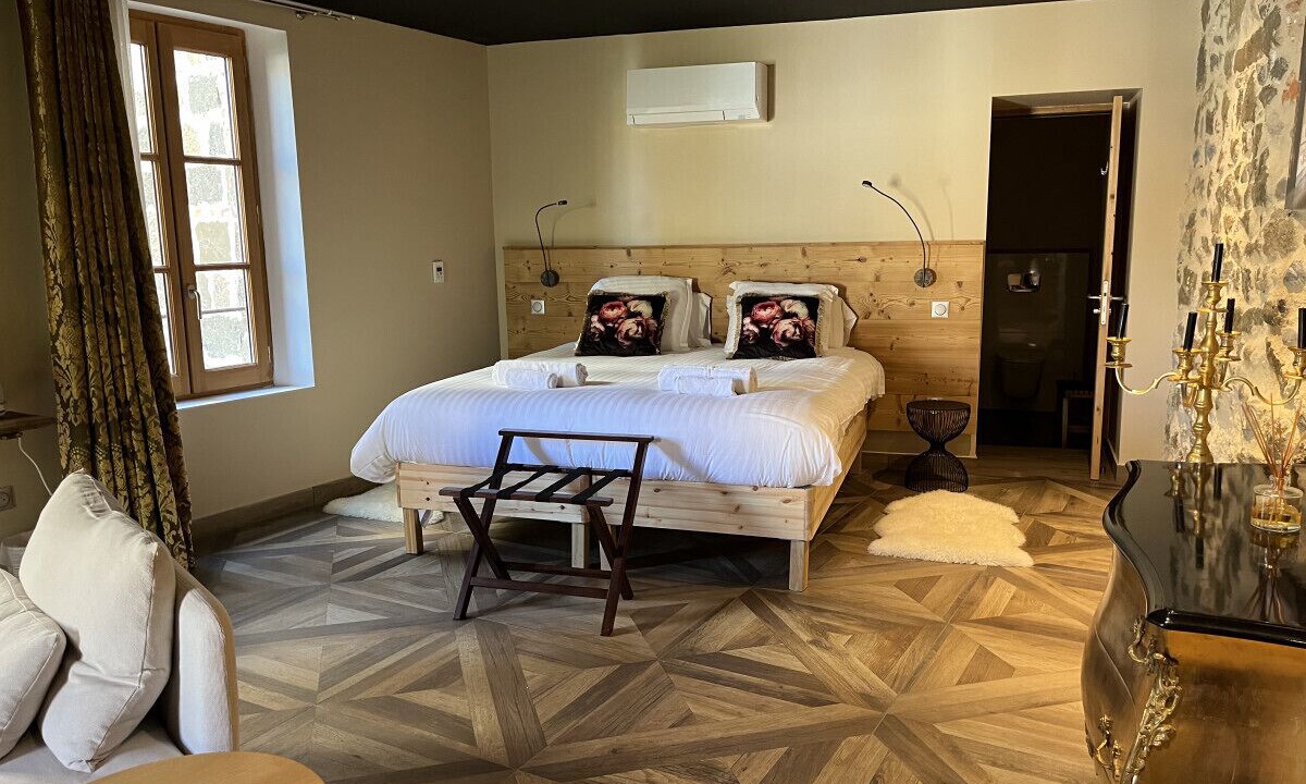 Photo of Bedroom in Langeac