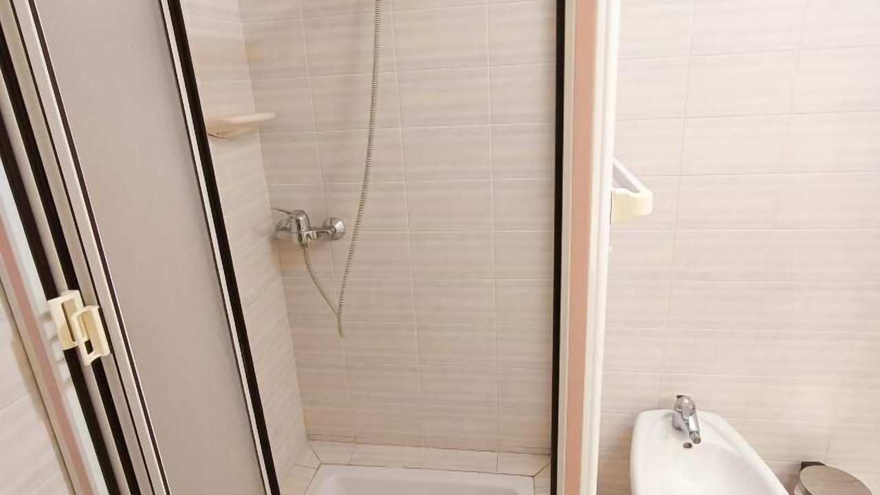 Photo of Bathroom in Saint-Martin-Labouval