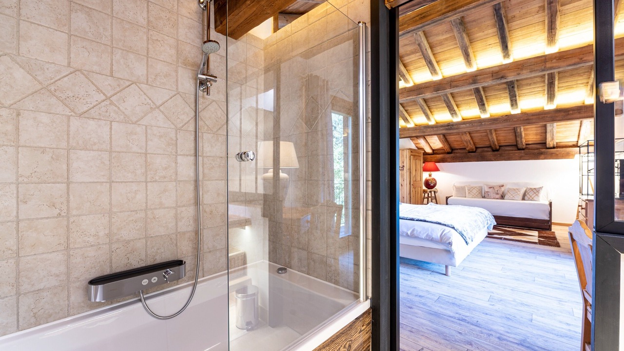 Photo of Bathroom in Sainte-Foy-Tarentaise