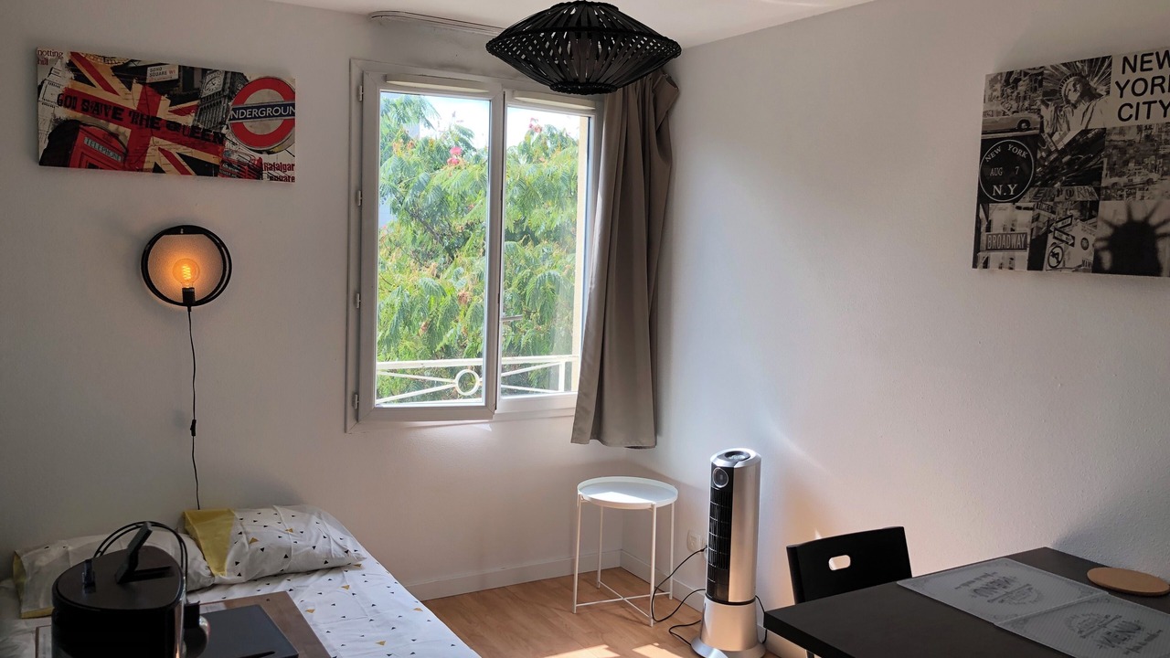 Photo of Bedroom in Le Tholonet