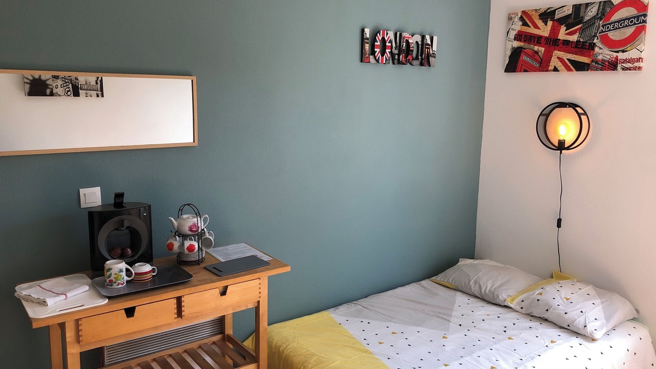 Photo of Bedroom in Le Tholonet