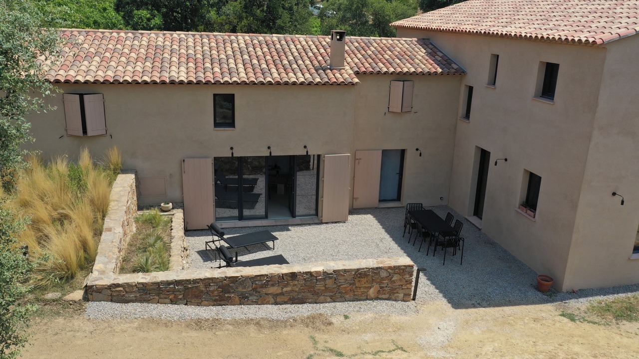 Photo of Outdoor in La Mole