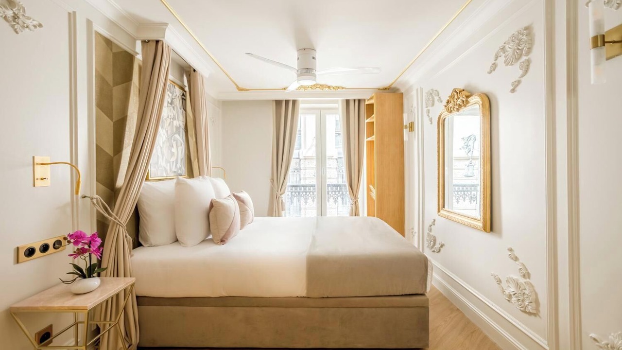 Photo of Bedroom in Quartier du Faubourg-Montmartre