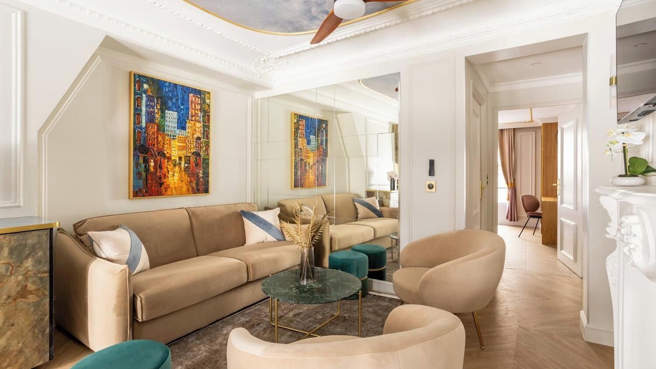 Photo of Livingroom in Quartier du Faubourg-Montmartre