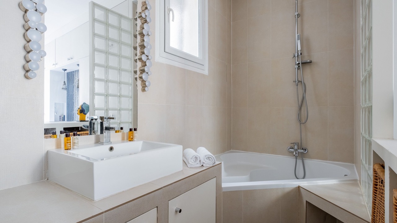 Photo of Bathroom in Champs-Elysees