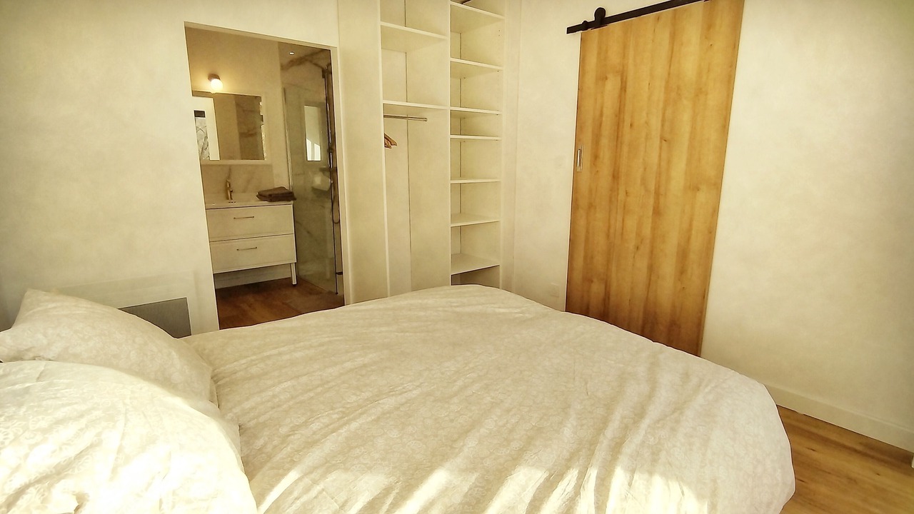 Photo of Bedroom in Louhossoa