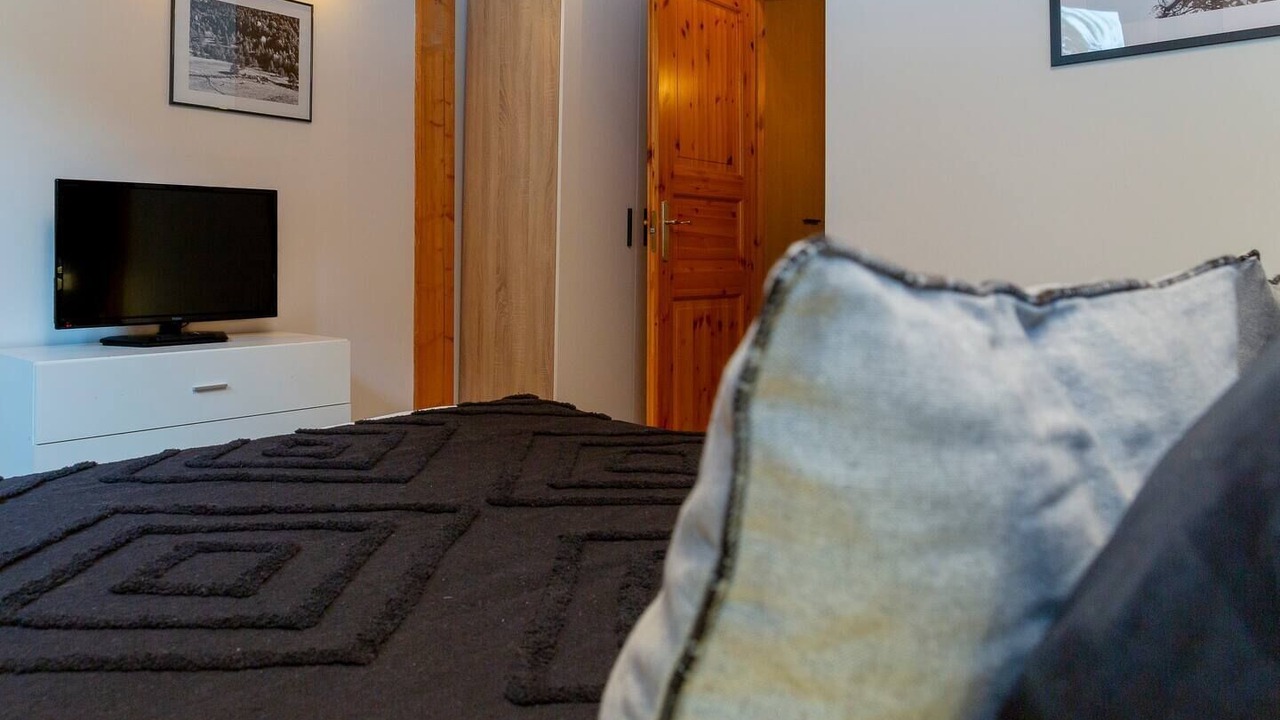 Photo of Bedroom in Incles