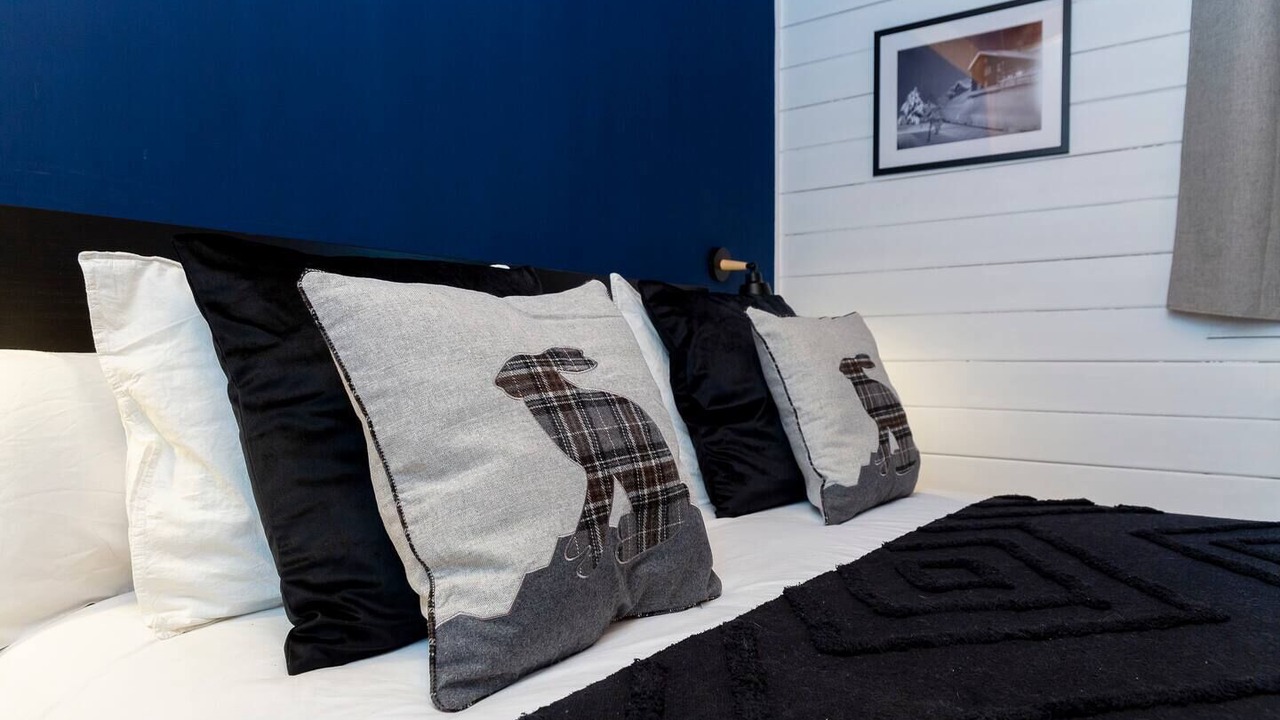 Photo of Bedroom in Incles