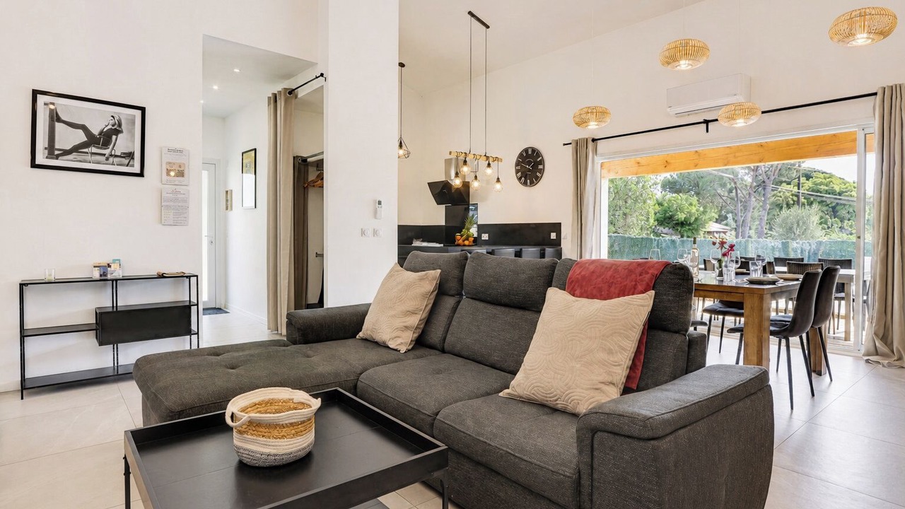 Photo of Livingroom in Preconil