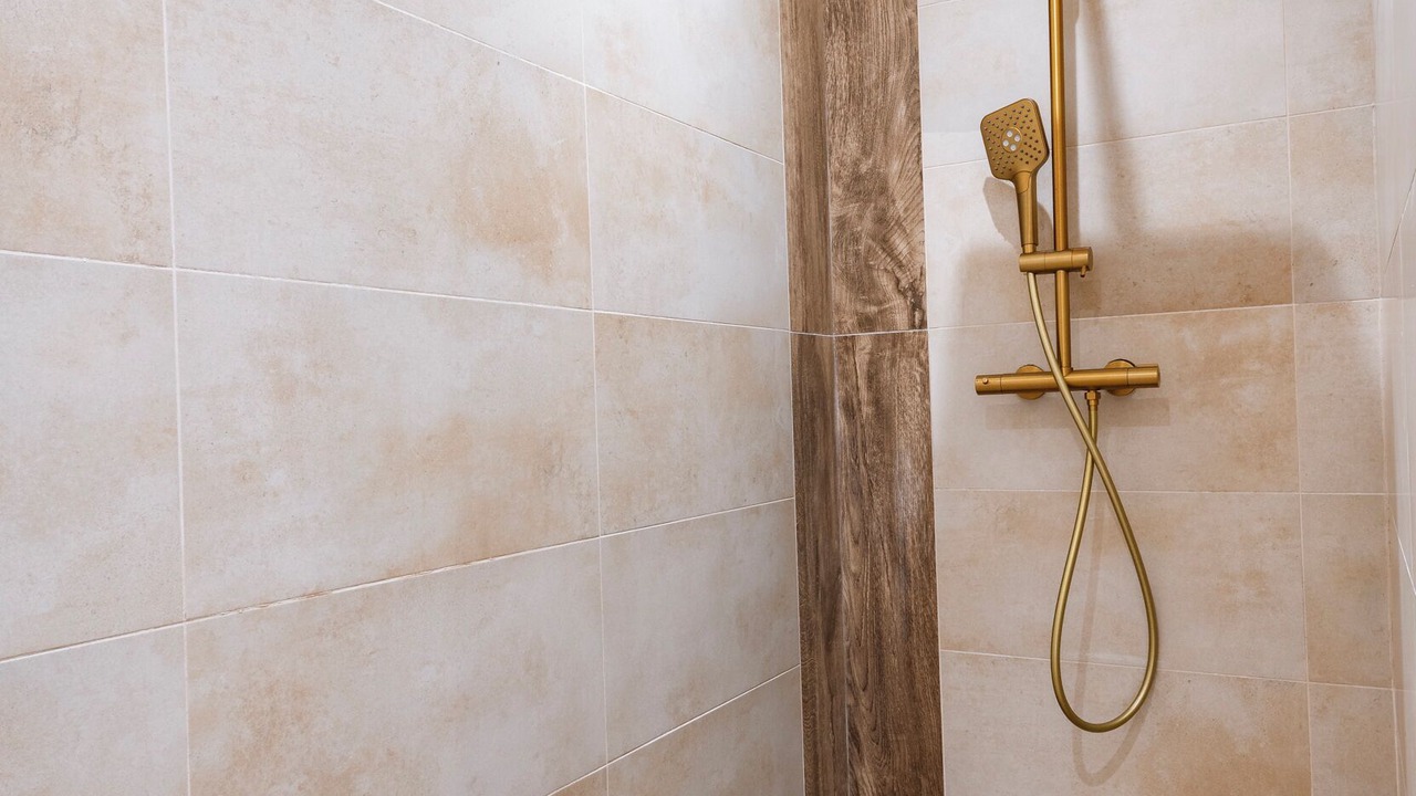 Photo of Bathroom in Preconil