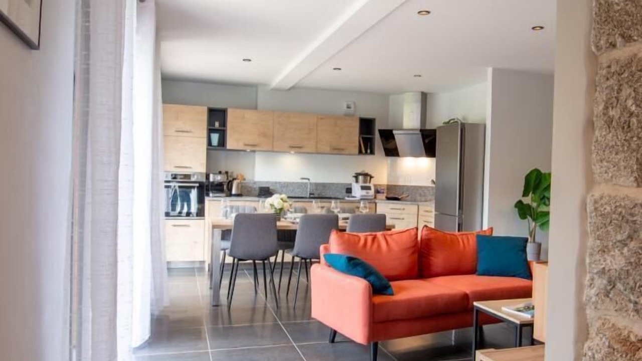 Photo of Livingroom in Rieutort-de-Randon