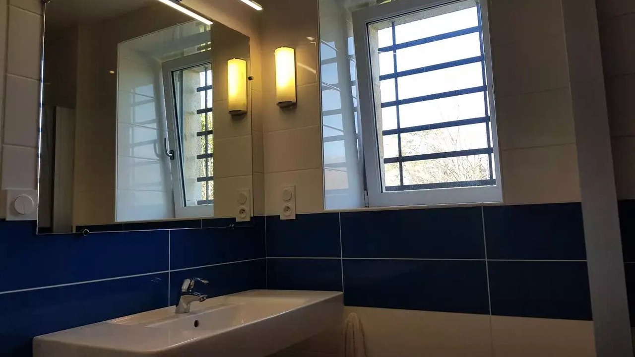 Photo of Bathroom in Estivals