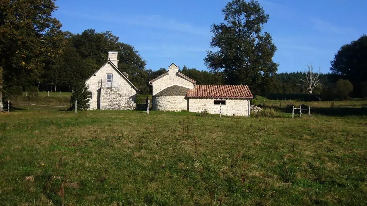 Photo of Outdoor in Sexcles
