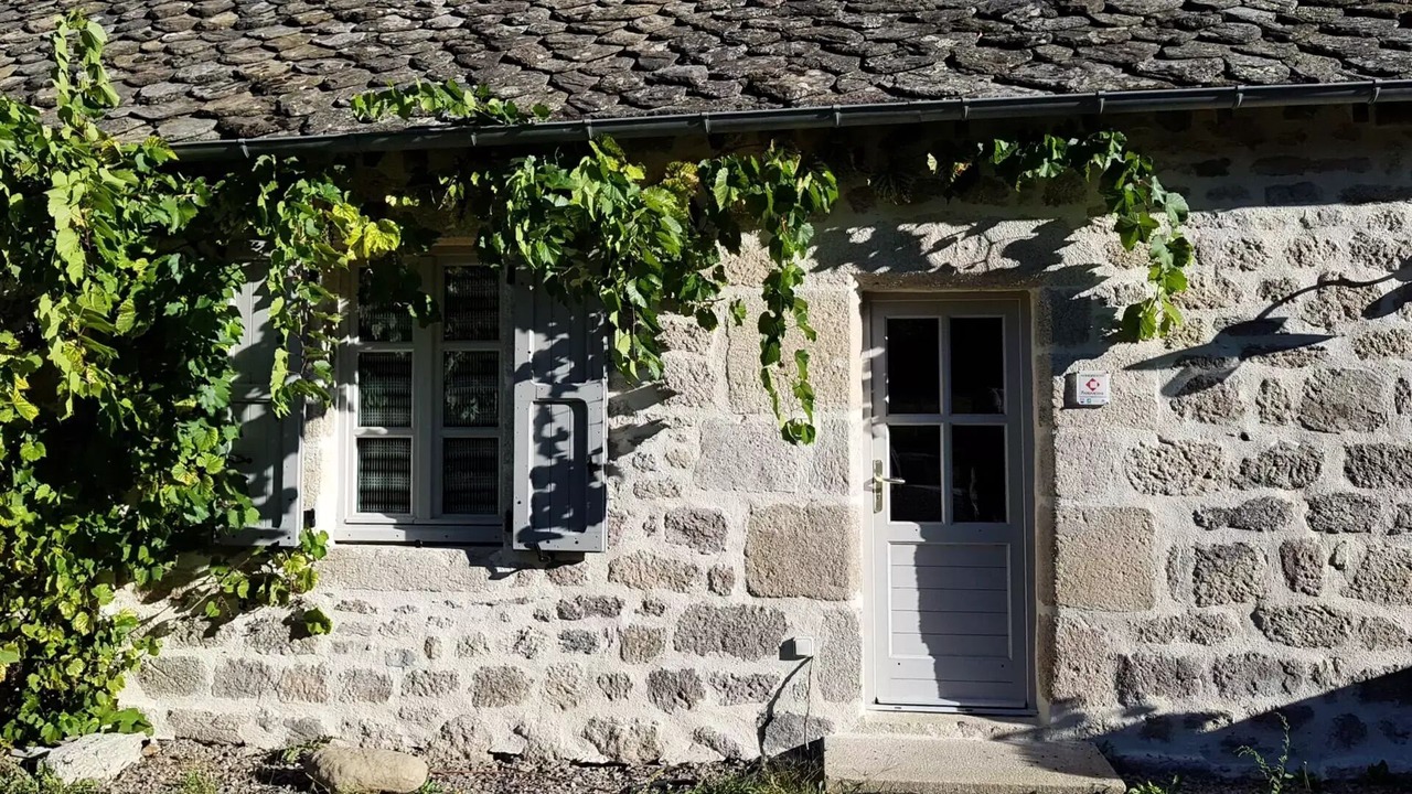 Photo of Outdoor in Sexcles