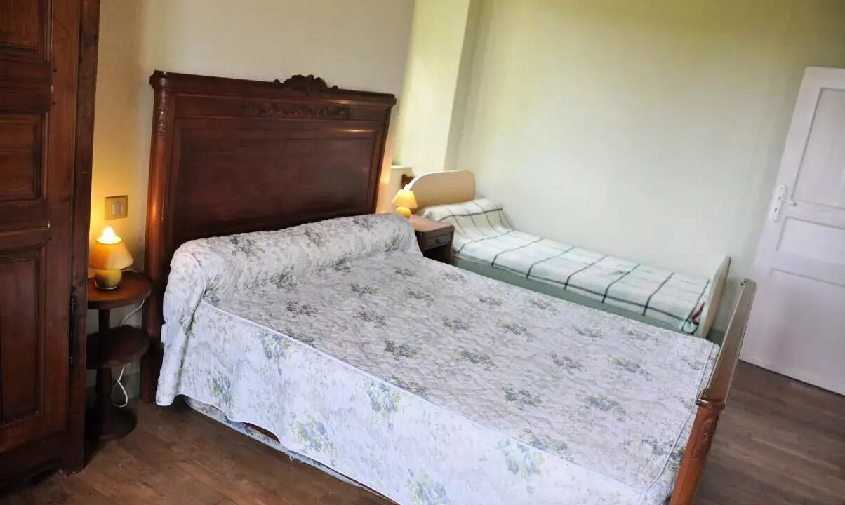 Photo of Bedroom in Saint-Cirgues-la-Loutre