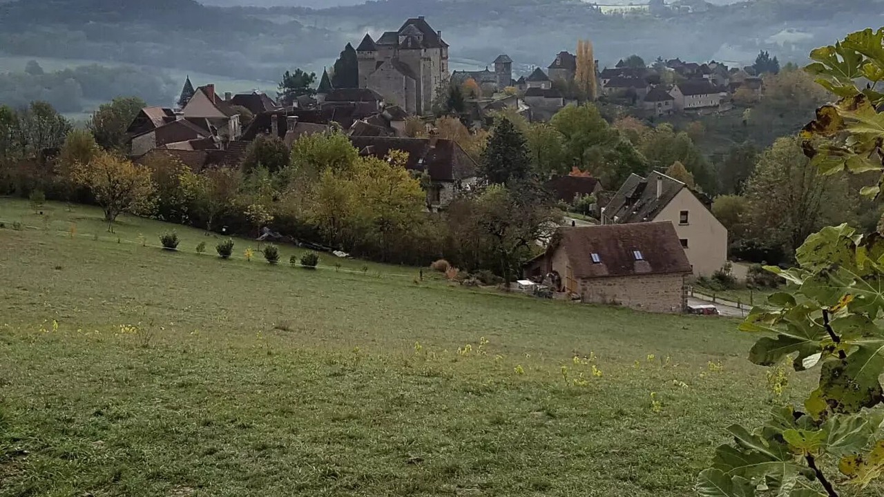 Photo of Others in Curemonte