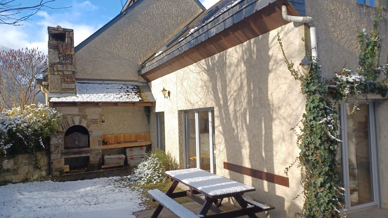 Photo of Outdoor in Bourisp