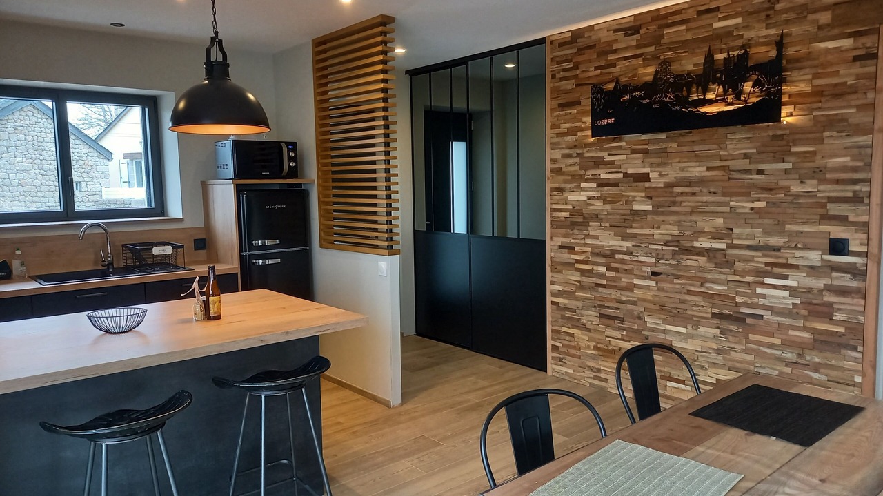 Photo of Kitchen in Saint-Denis-en-Margeride