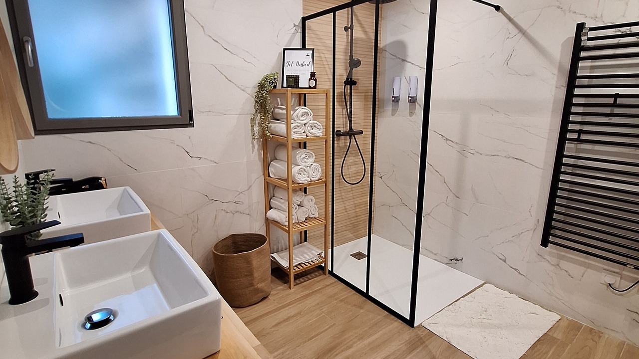 Photo of Bathroom in Saint-Jean-de-Maurienne