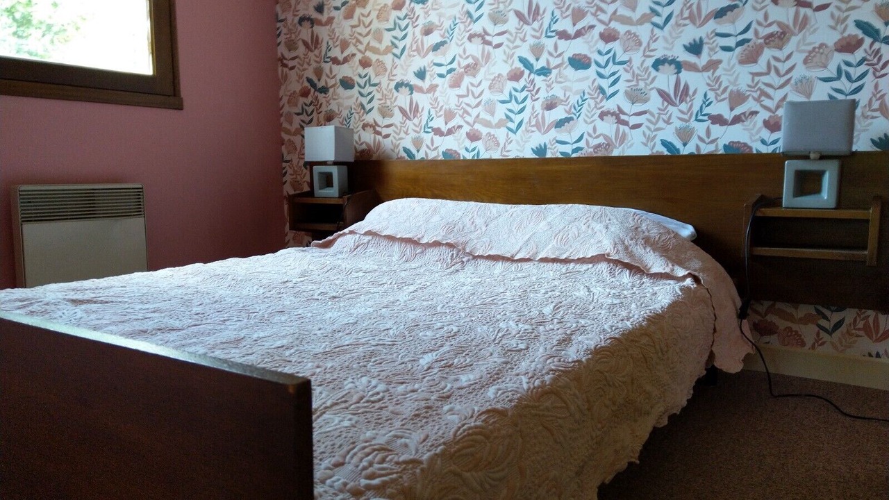 Photo of Bedroom in Siran