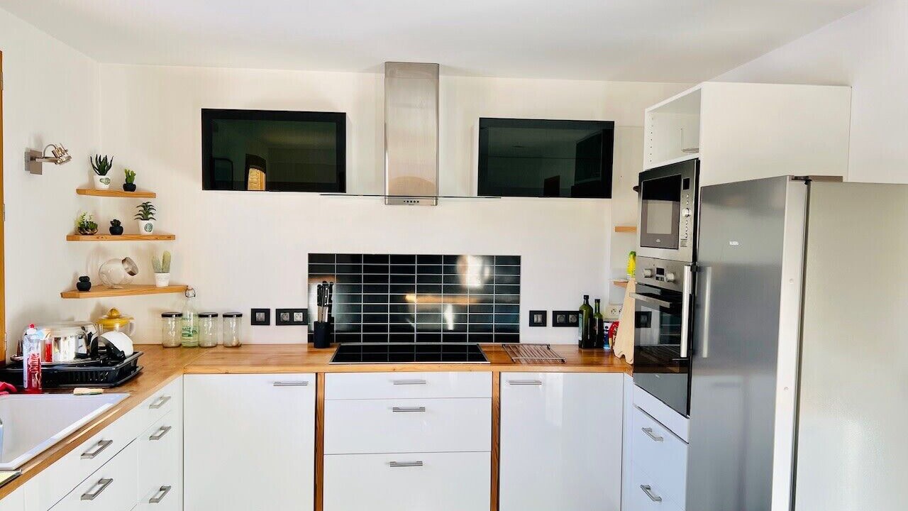 Photo of Kitchen in Puy-Saint-Pierre
