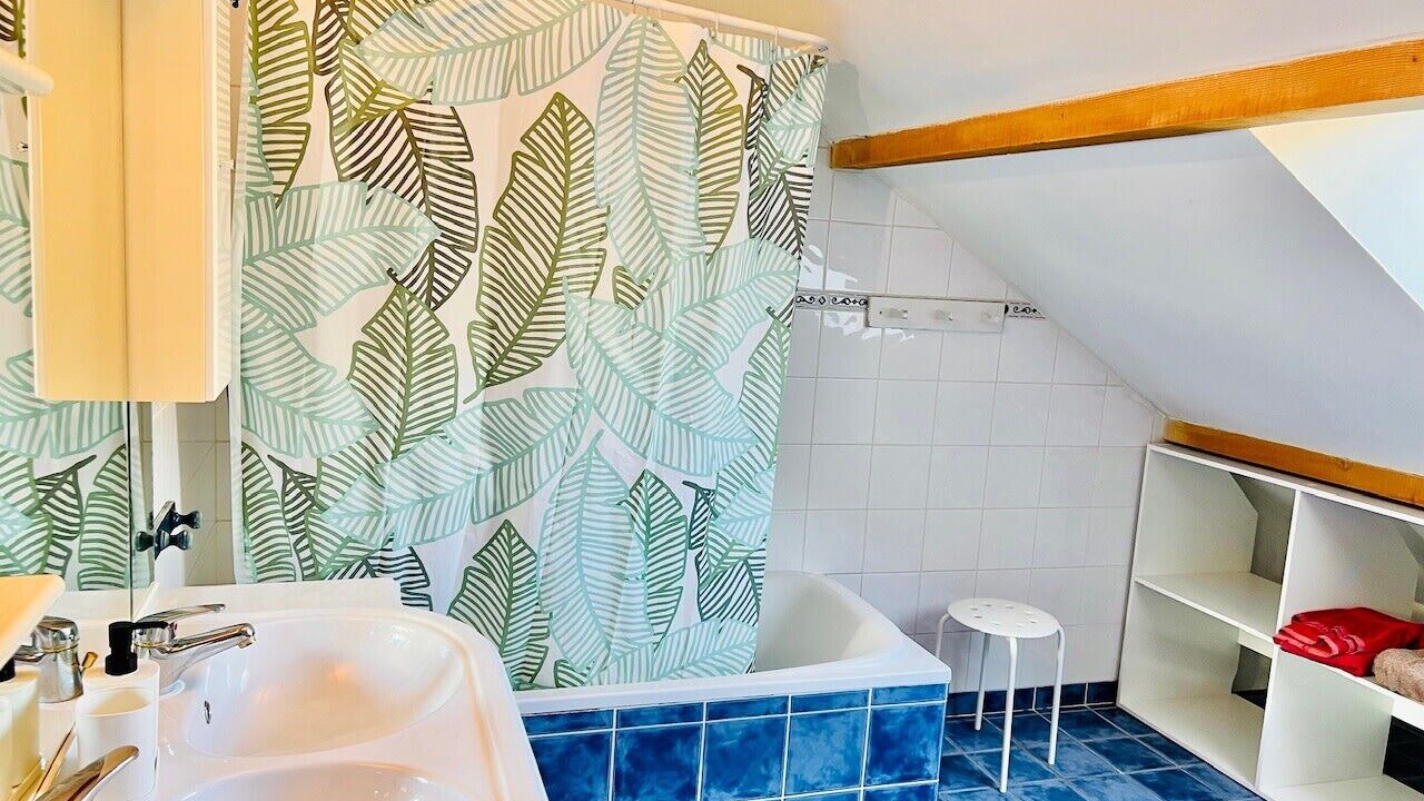 Photo of Bathroom in Puy-Saint-Pierre
