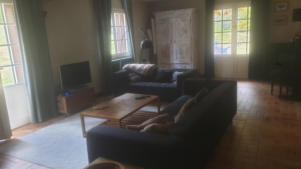 Photo of Livingroom in Ascou
