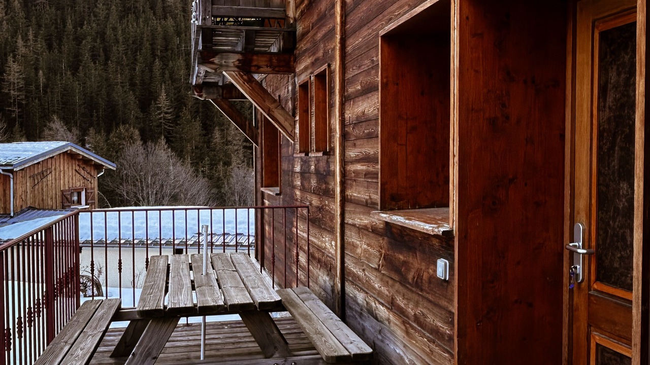 Photo of Outdoor in Nancroit
