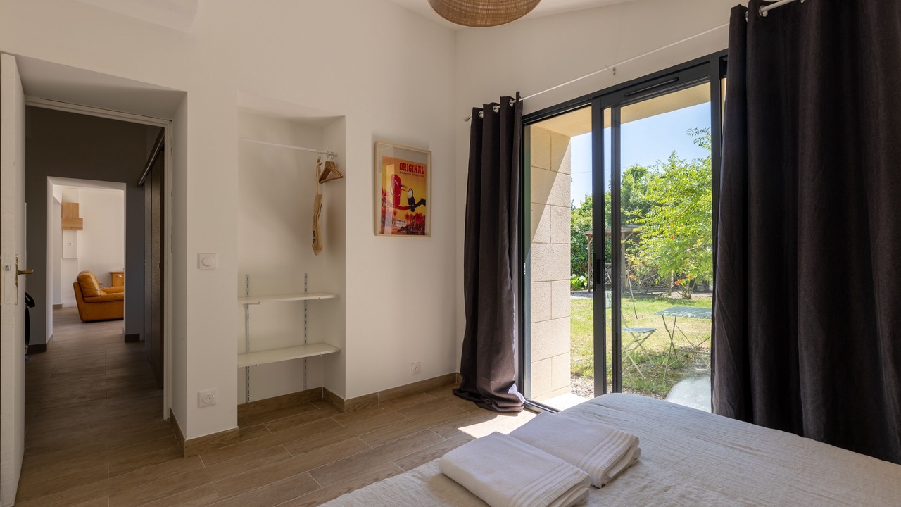 Photo of Bedroom in Vertheuil