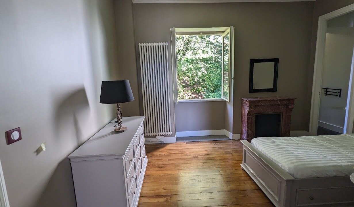 Photo of Bedroom in Bagneres-de-Bigorre