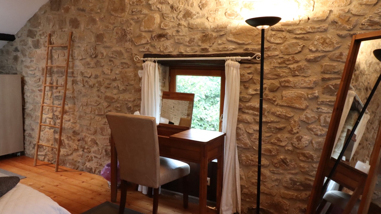 Photo of Bedroom in Saint-Yrieix-la-Perche