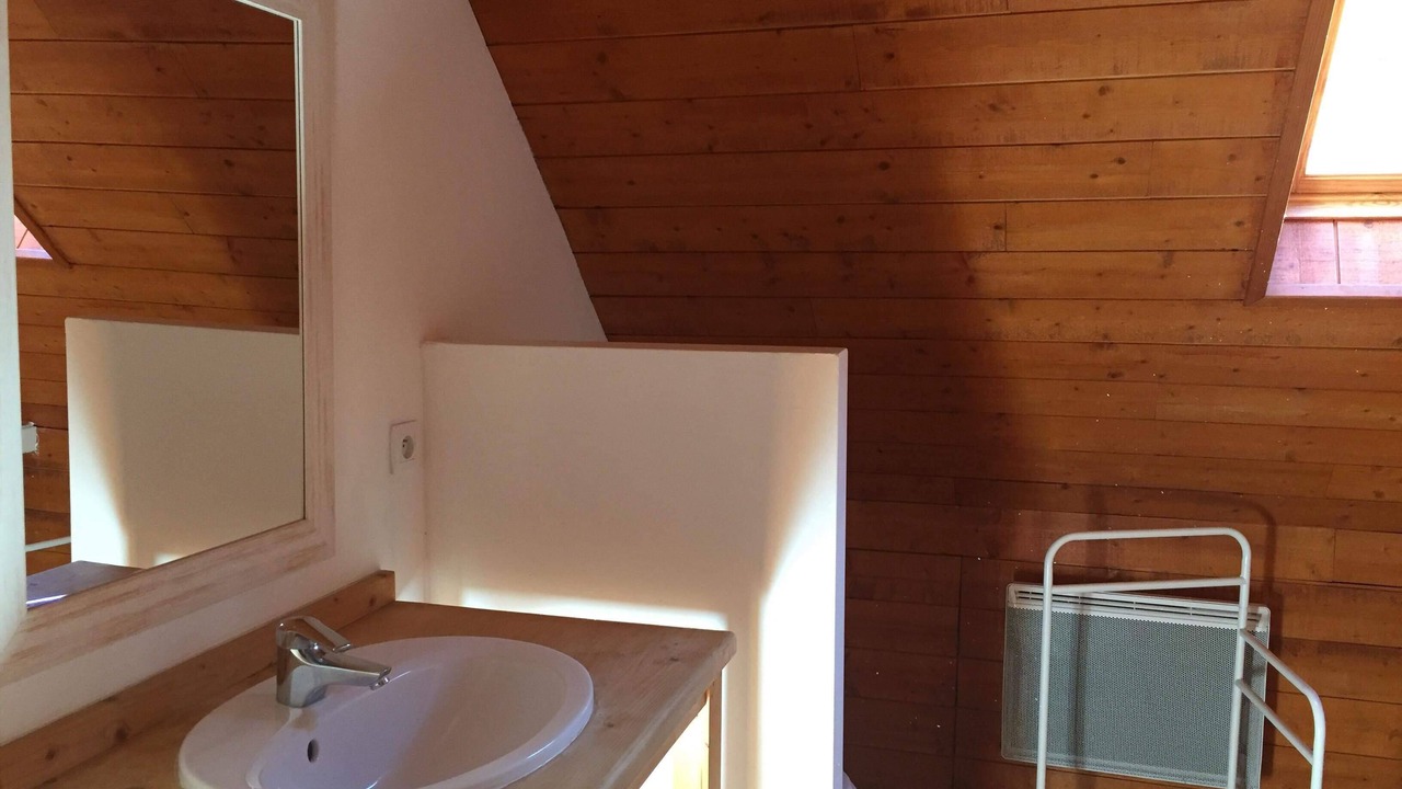 Photo of Bathroom in Cadeilhan-Trachere