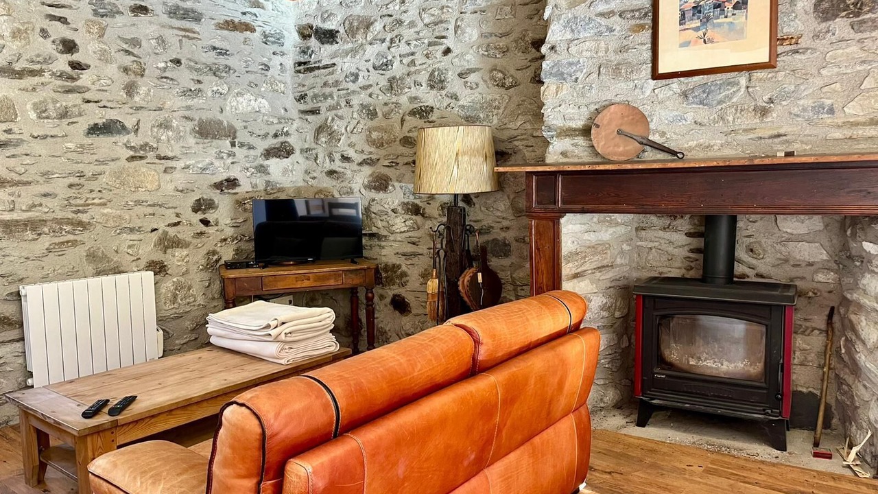 Photo of Livingroom in Cadeilhan-Trachere