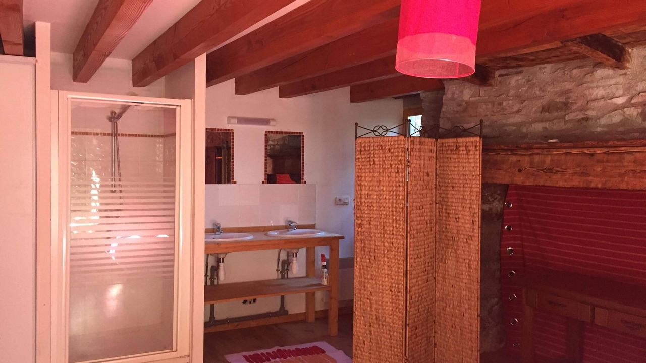 Photo of Bathroom in Cadeilhan-Trachere