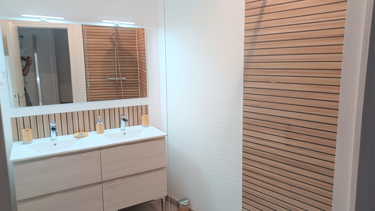 Photo of Bathroom in Aiguihe