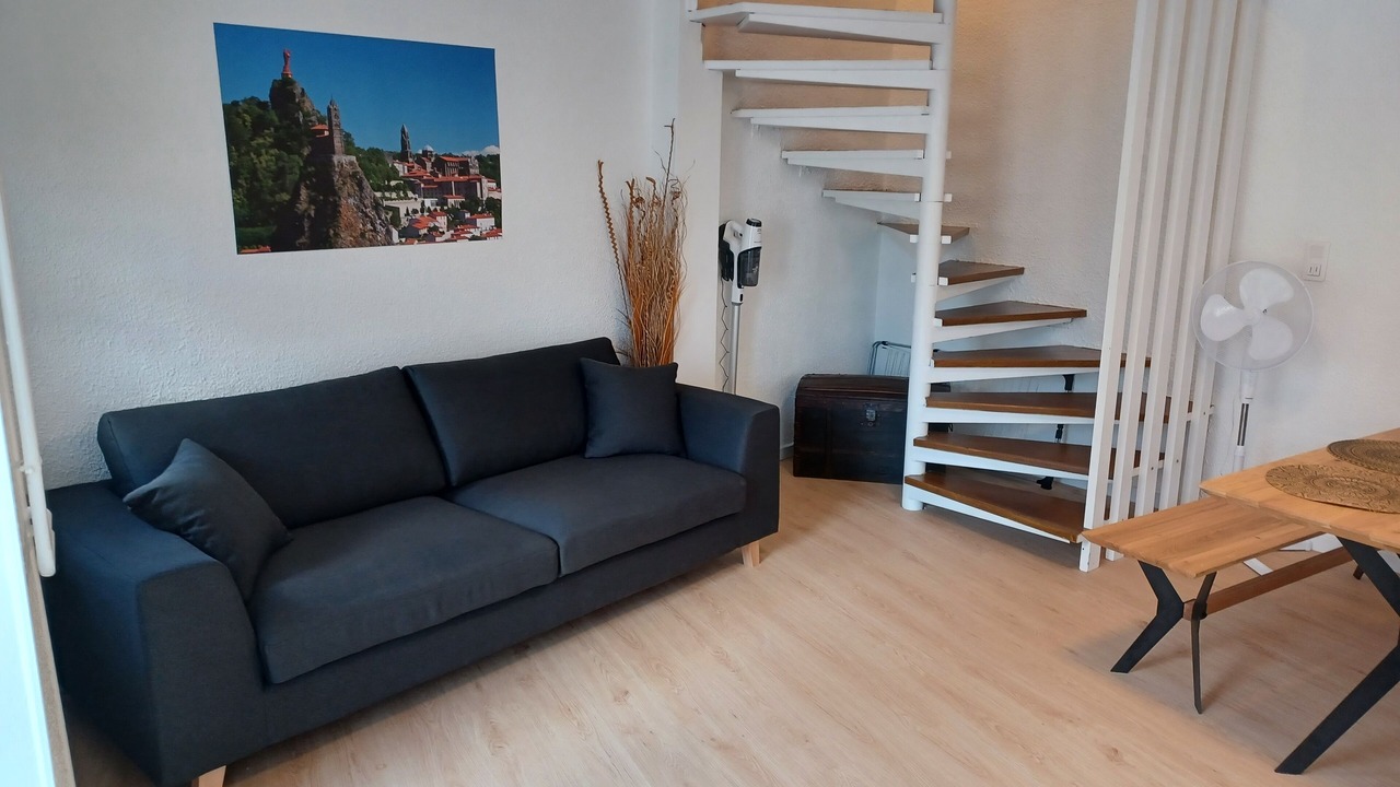 Photo of Livingroom in Aiguihe