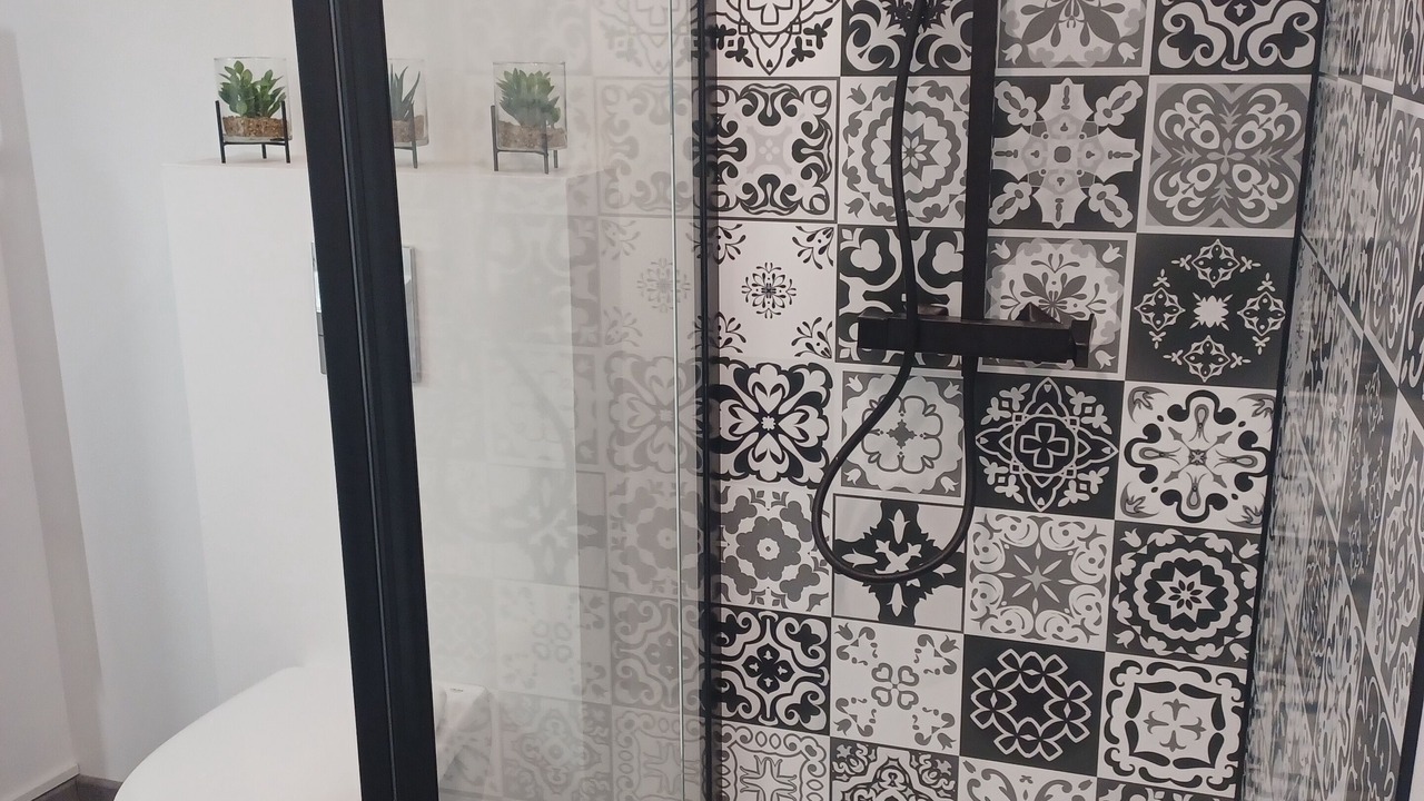 Photo of Bathroom in Aiguihe