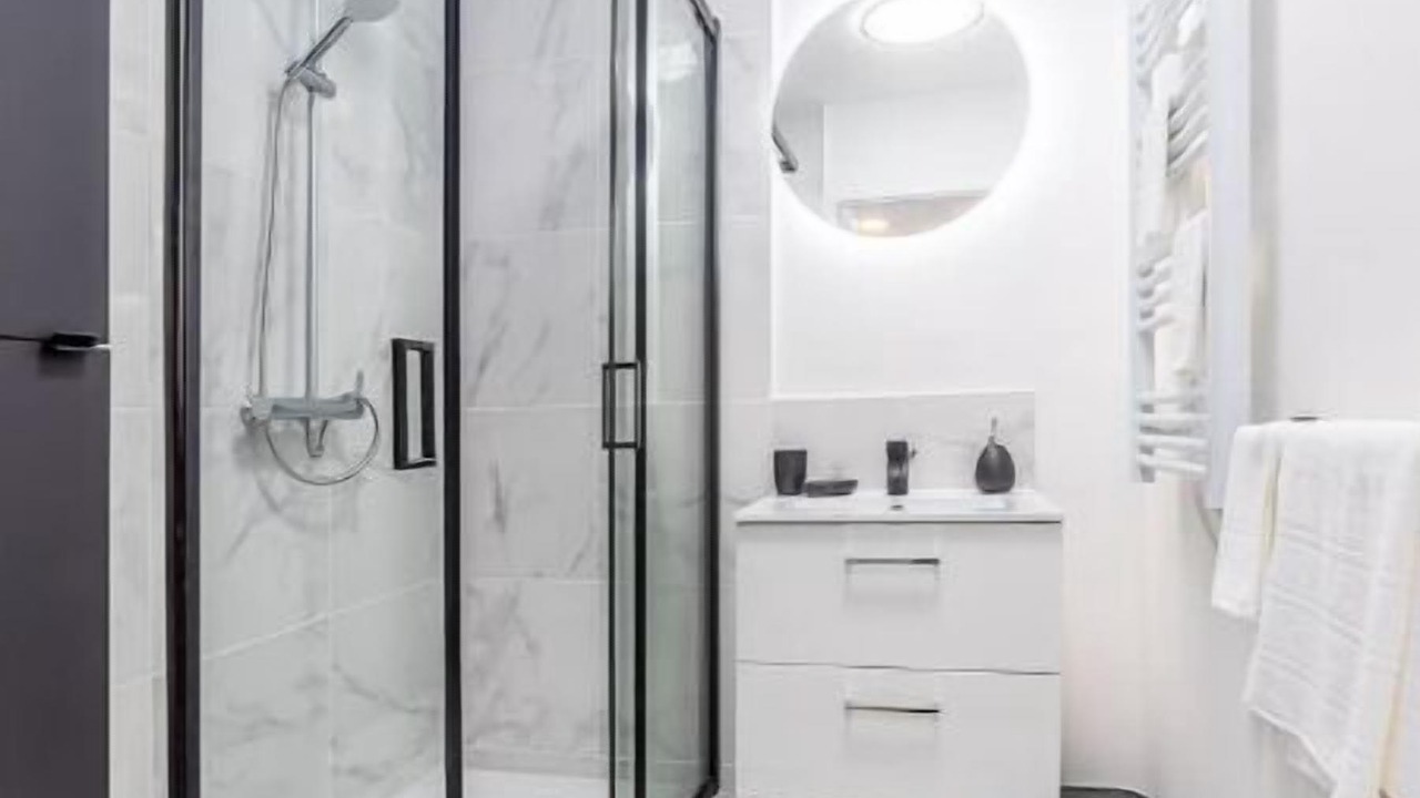 Photo of Bathroom in Center