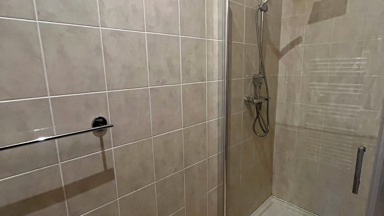 Photo of Bathroom in Lamothe-Montravel