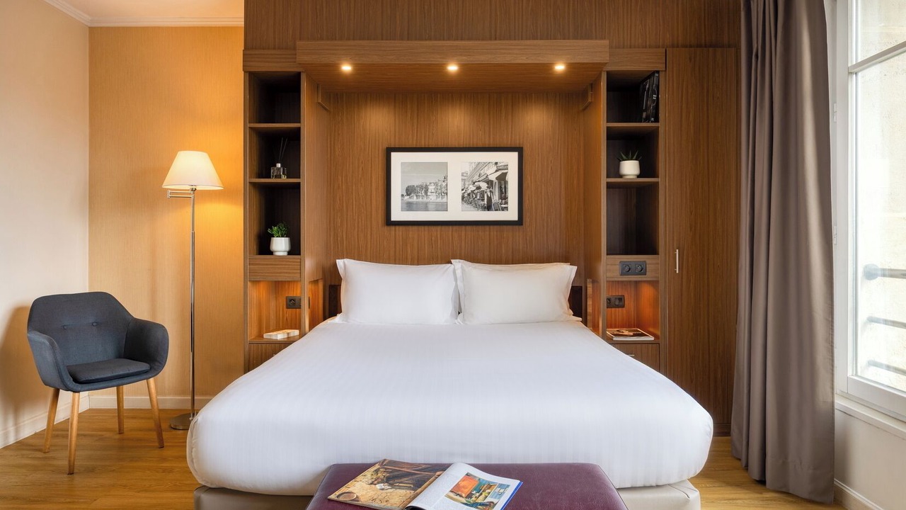 Photo of Bedroom in Quartier de la Monnaie